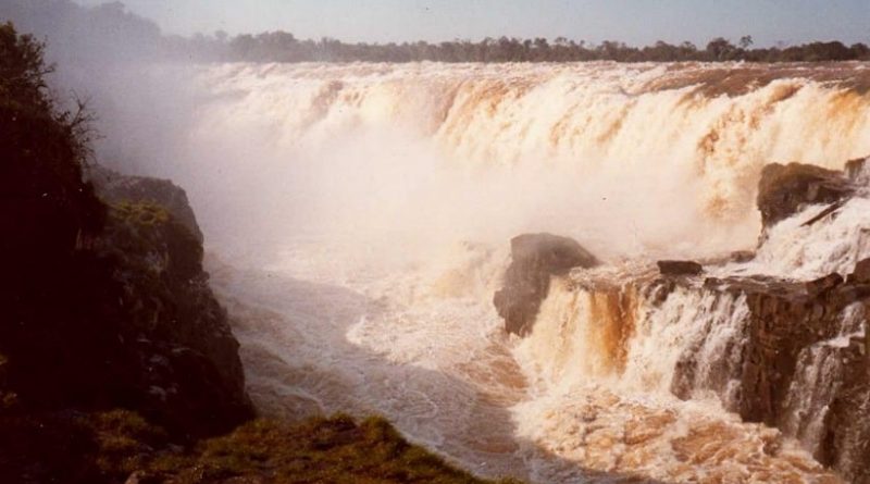 Há 40 anos Brasil e Paraguai perdiam as Sete Quedas de Guaíra