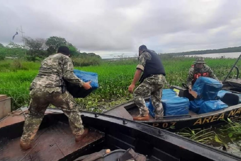 Marinha Do Paraguai Faz Nova Apreens O De Cigarros Na Fronteira H Foz