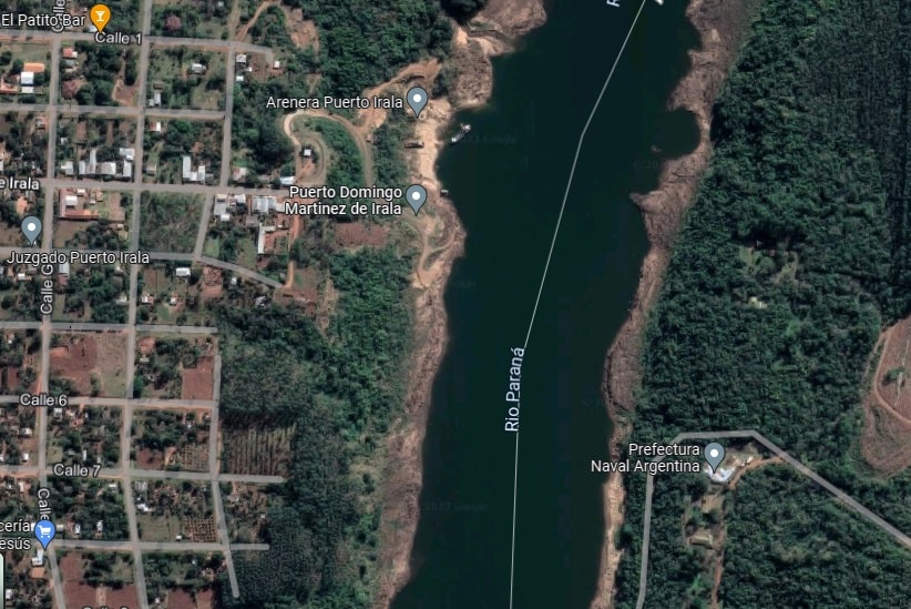 Portos de Irala e Libertad ficam 50 quilômetros ao sul da fronteira com Foz do Iguaçu. Imagem: Google Maps