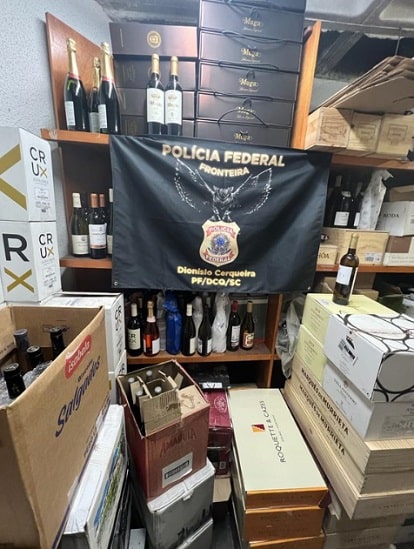Vinhos eram vendidos em cidades do litoral catarinense, Curitiba e São Paulo. Imagem: Polícia Federal