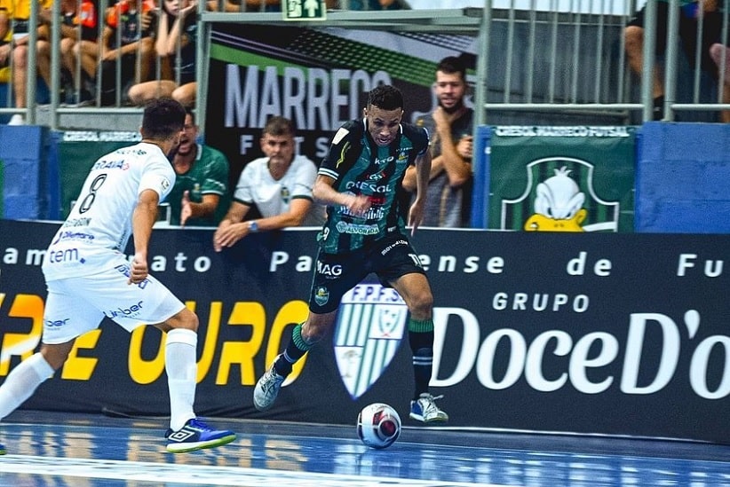 Ginásio Arrudão recebeu bom público para a partida. Imagem: Neto Cajaíba/Marreco Futsal