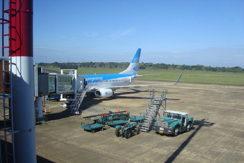 Operações no aeroporto de Puerto Iguazú, administrado por uma concessionária, poderão ser prejudicadas por atrasos e cancelamentos em outros terminais aéreos. Imagem: Guilherme Wojciechowski/H2FOZ