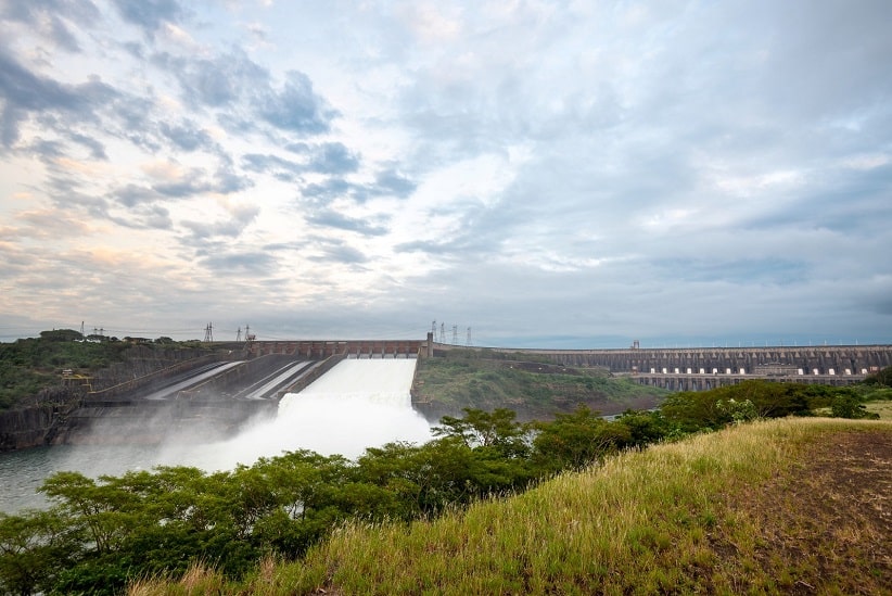 Ap S Chuvas Na Bacia Usina De Itaipu Volta A Abrir O Vertedouro H Foz