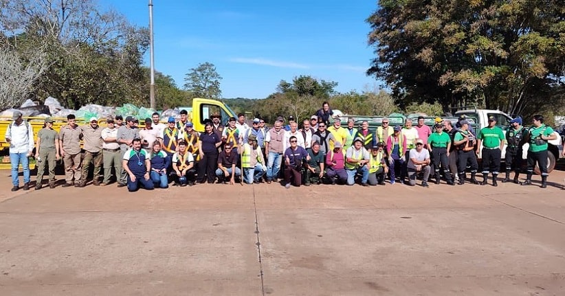 Equipe que participou da ação, alusiva ao Dia Mundial do Meio Ambiente. Foto: Gentileza/Parque Nacional Iguazú