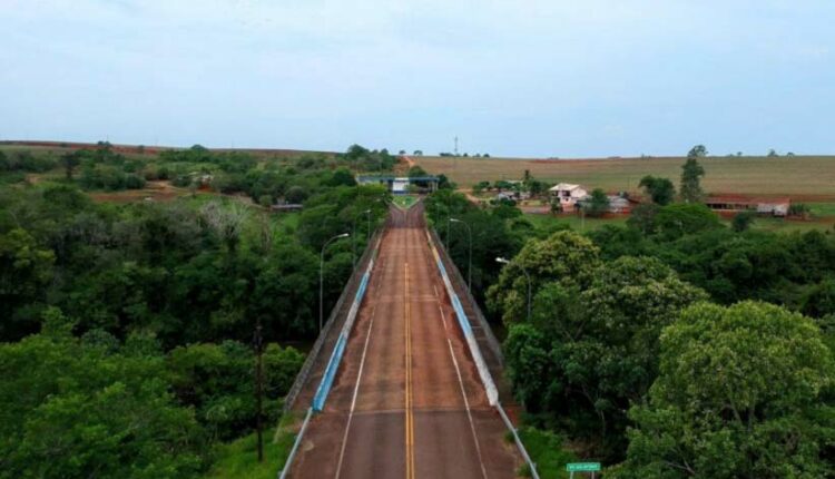 Ponte internacional sobre o Rio Santo Antônio, entre Andresito (Misiones) e Capanema (Paraná). Foto: Gentileza/Prefeitura de Andresito