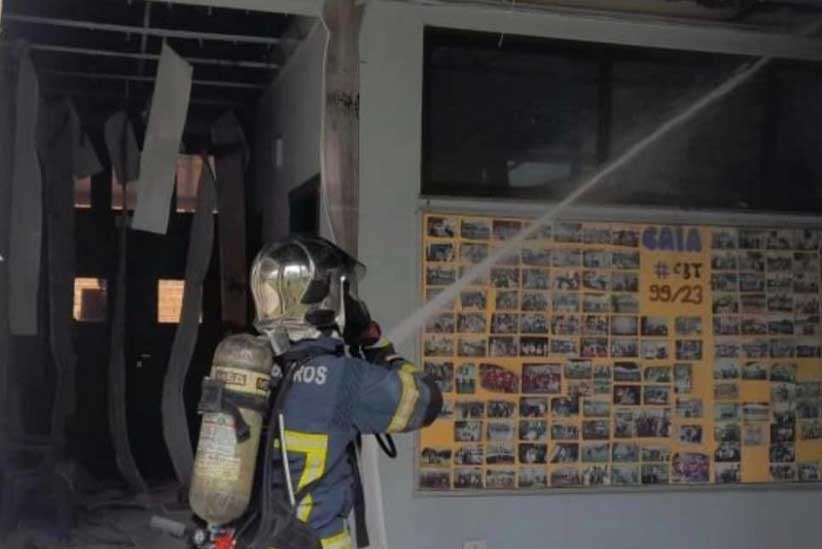 Incêndio provocou estragos na estrutura que abriga os projetos. Foto: Gentileza/CAIA