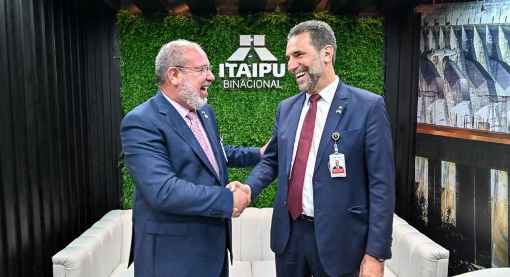 Justo Zacarías Irún (Paraguai) e Enio Verri (Brasil), diretores-gerais de Itaipu. Foto: Rafa Kondlatsch/Itaipu Binacional