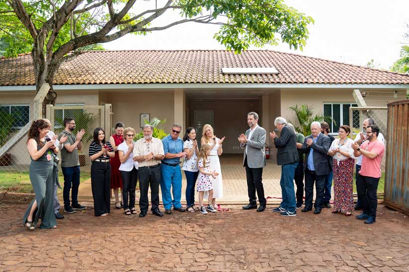 Diretores de Itaipu, funcionários e familiares participaram da reinauguração. Foto: Sara Cheida/Itaipu Binacional