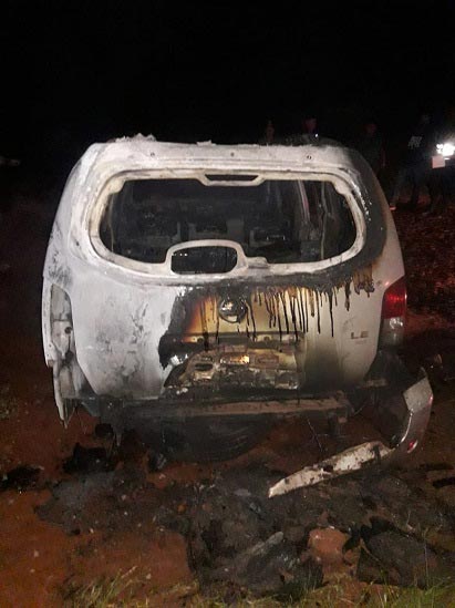 Veículo incendiado pelos sequestradores. Foto: Gentileza/Polícia Nacional do Paraguai