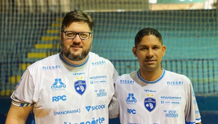 Marlus e Alisson comandarão os jovens talentos do Azulão. Foto: Assessoria/Foz Cataratas Futsal