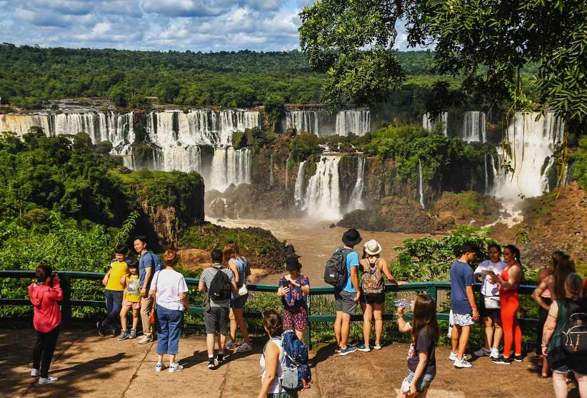 Parque Nacional do Iguaçu abriu mais cedo durante todos os dias do feriadão. Foto: Nilmar Fernando/Urbia Cataratas