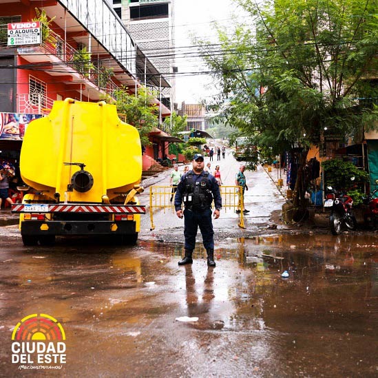 Quadras no entorno estão interditadas. Foto: Gentileza/Prefeitura de Ciudad del Este